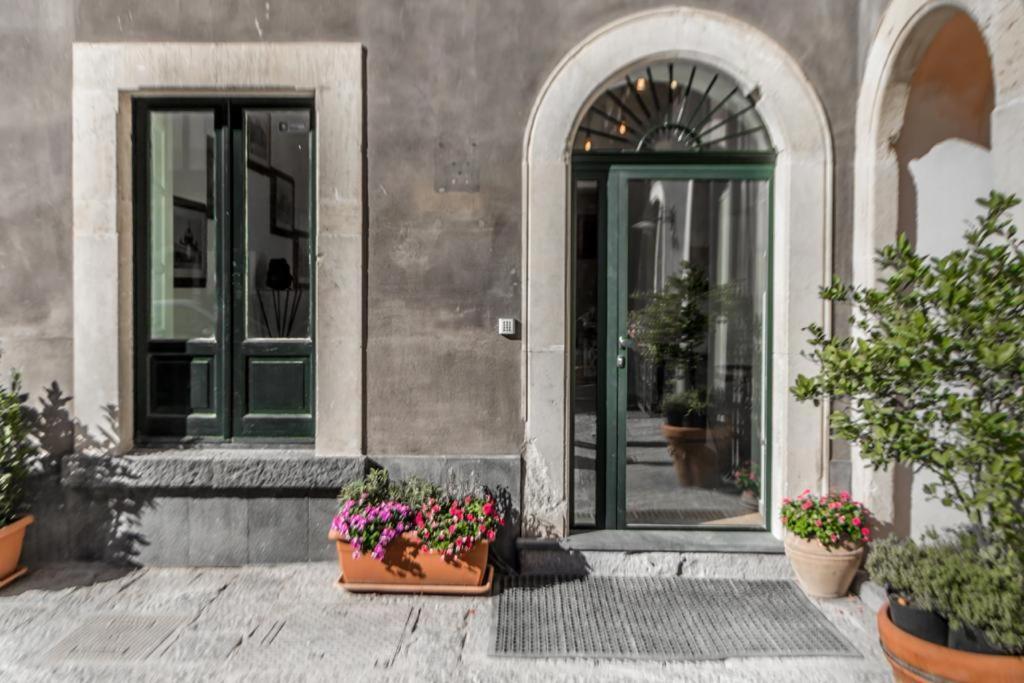 Nerello Suites And Rooms Katania Zewnętrze zdjęcie